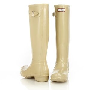 Cream Hunter Boots